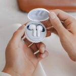 LG TONE Free Bluetooth® Wireless Stereo Earbuds (White) with Meridian Audio - OPEN BOX - Image 4