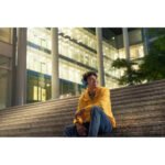 Philips Wireless On-Ear Headphone - Blue - Image 9